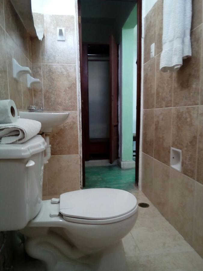 Paris Hotel Мерида Екстериор снимка